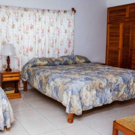 Vanvilla Guest House Negril Eksteriør bilde