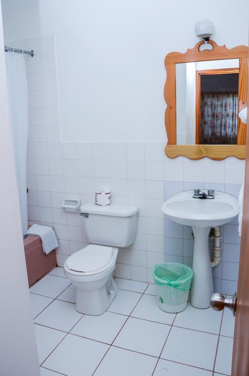 Vanvilla Guest House Negril Rom bilde