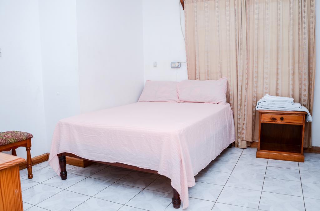 Vanvilla Guest House Negril Rom bilde